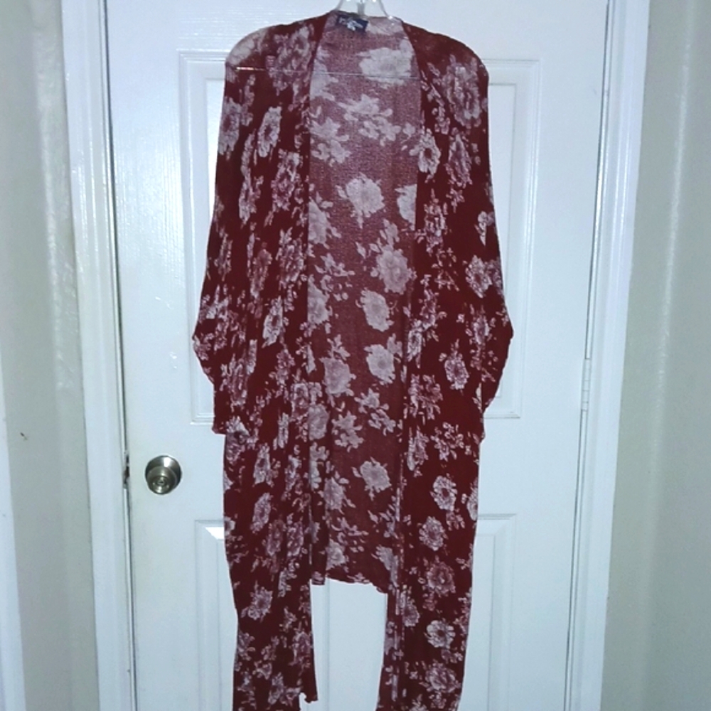 Chic Burgundy Floral  Sweather